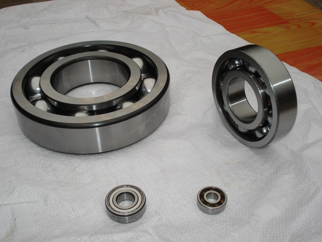 単列クロム鋼6215 6600 建設機器用深溝ボールベアリング
